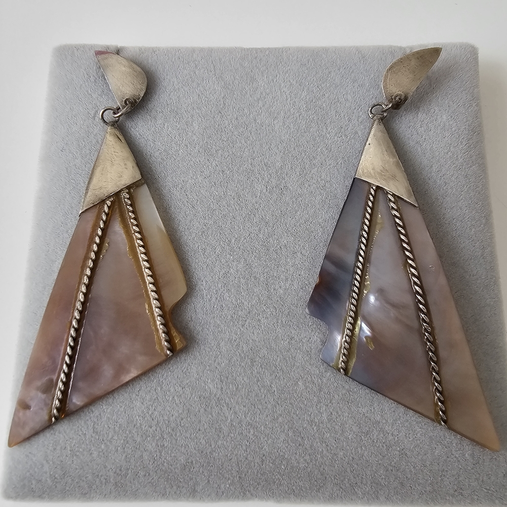 Vintage Southwestern Mother of Pearl Statement Earrings - Carved Geometric MOP - Picture 6 of 10